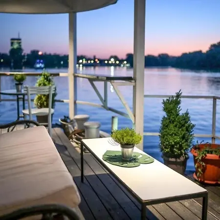 Apartment Dorcol Harbor